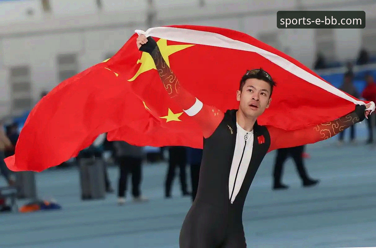 宁忠岩破纪录夺金背后：速度滑冰的技术演进与移动观赛体验深度评测